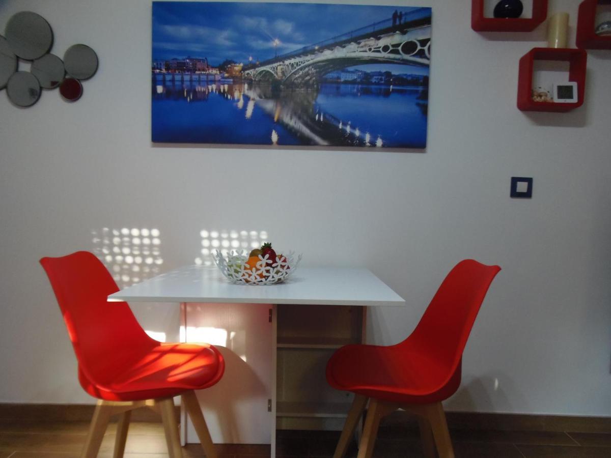 Apartamento En Triana Севиля Екстериор снимка
