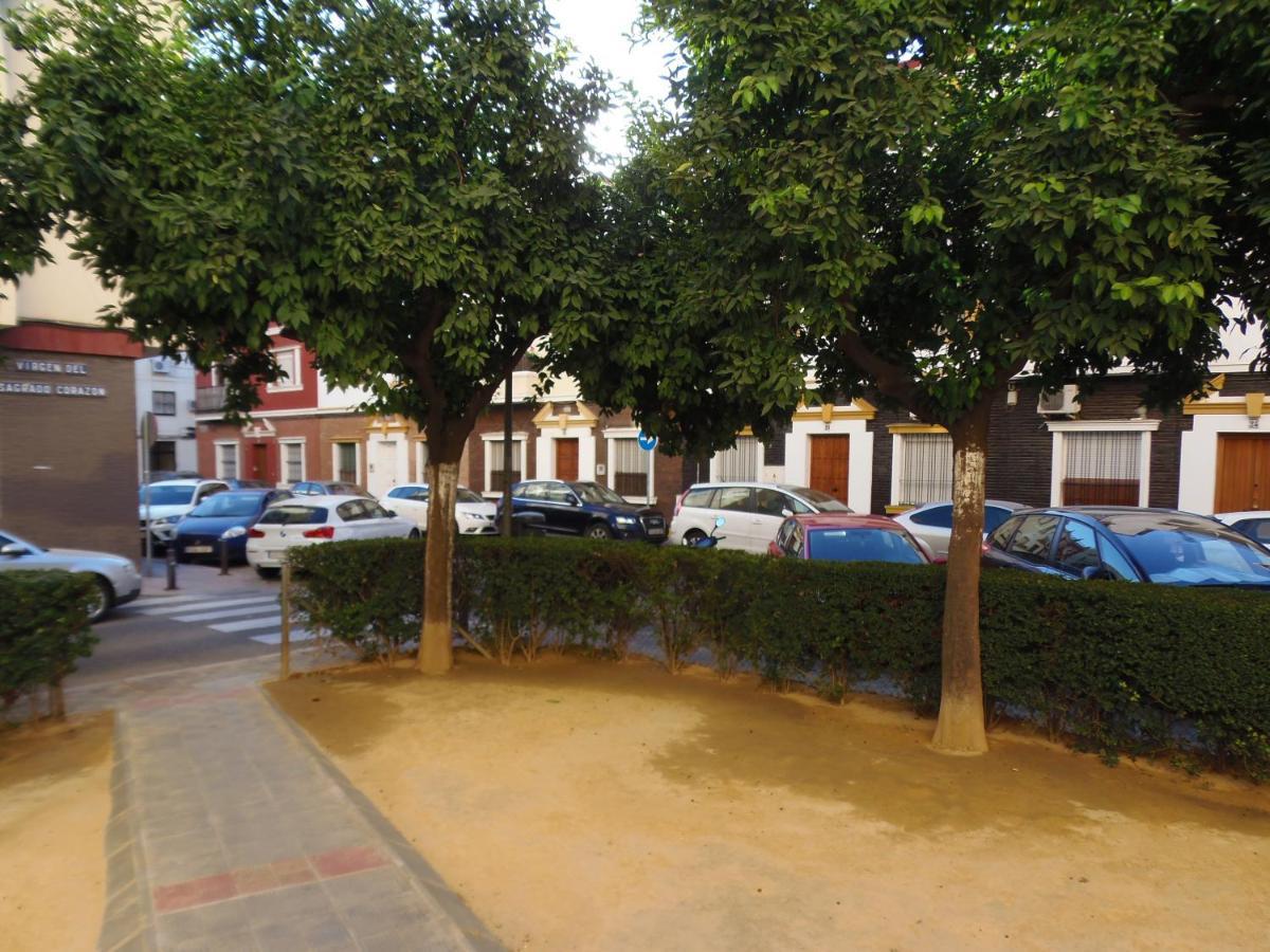 Apartamento En Triana Севиля Екстериор снимка